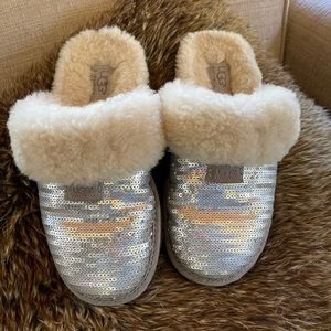 UGG | Silver Sequin Slippers.Indoor/Outdoor
